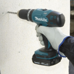 9556HB Máy mài góc Makita (100mm/840w/công tắc đuôi)