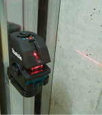 SK103PZ Máy cân mực laser Makita (không kèm pin sạc)