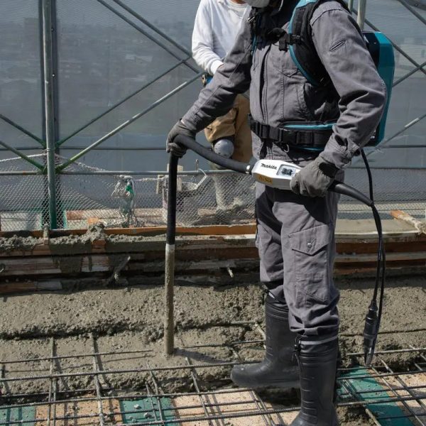 VR003CZ Vc001glz máy hút bụi dùng pin Makita (ướt&khô/8l/bl) (không kèm pin sạc)